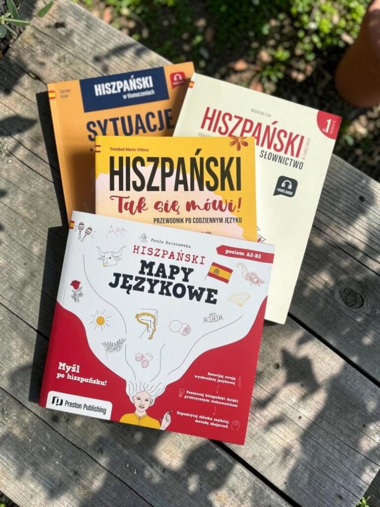 ksiazki do nauki jezyka hiszpanskiego slownictwa od Preston Publishing na pirwszym planie nowosc Hiszpanski tak sie mowi